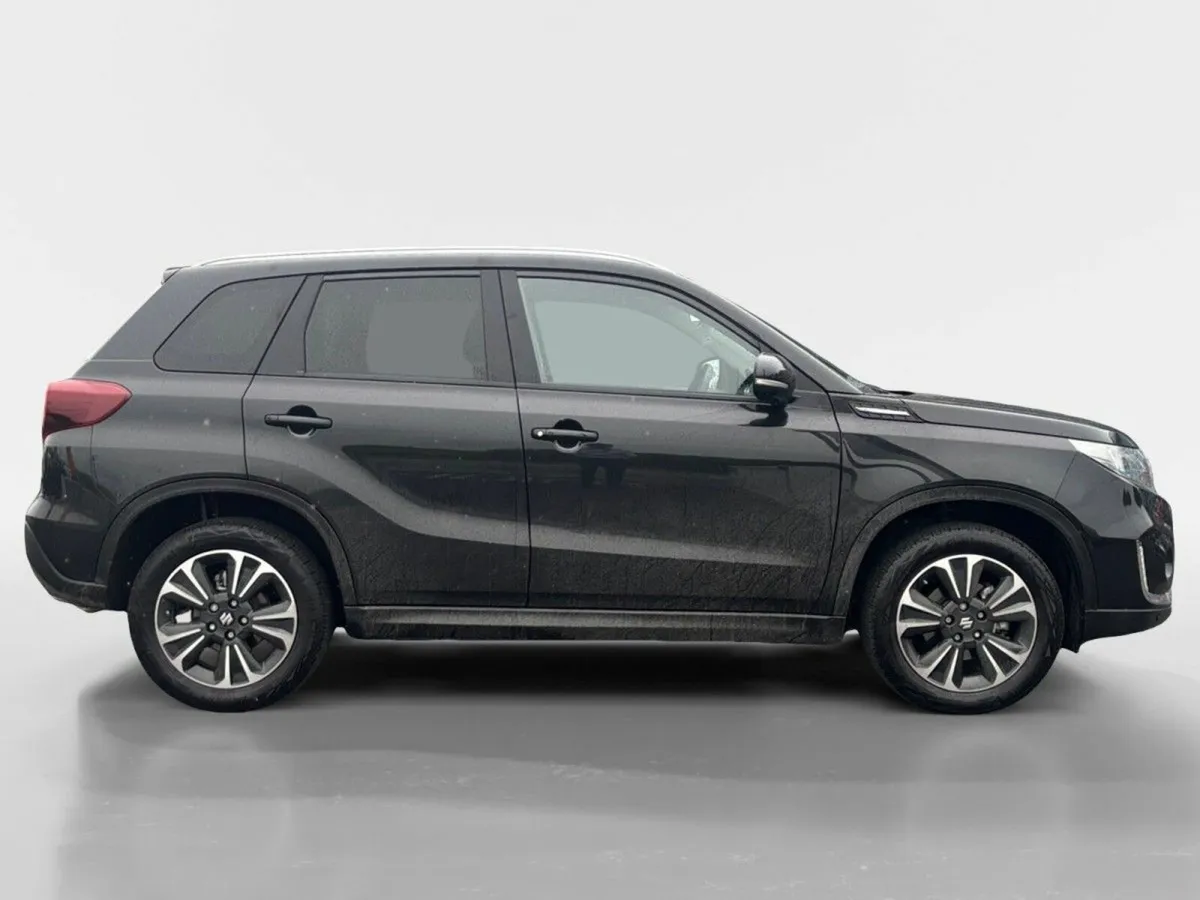 Suzuki Vitara 1.5 Full Hybrid SZ5 AGS - Image 2