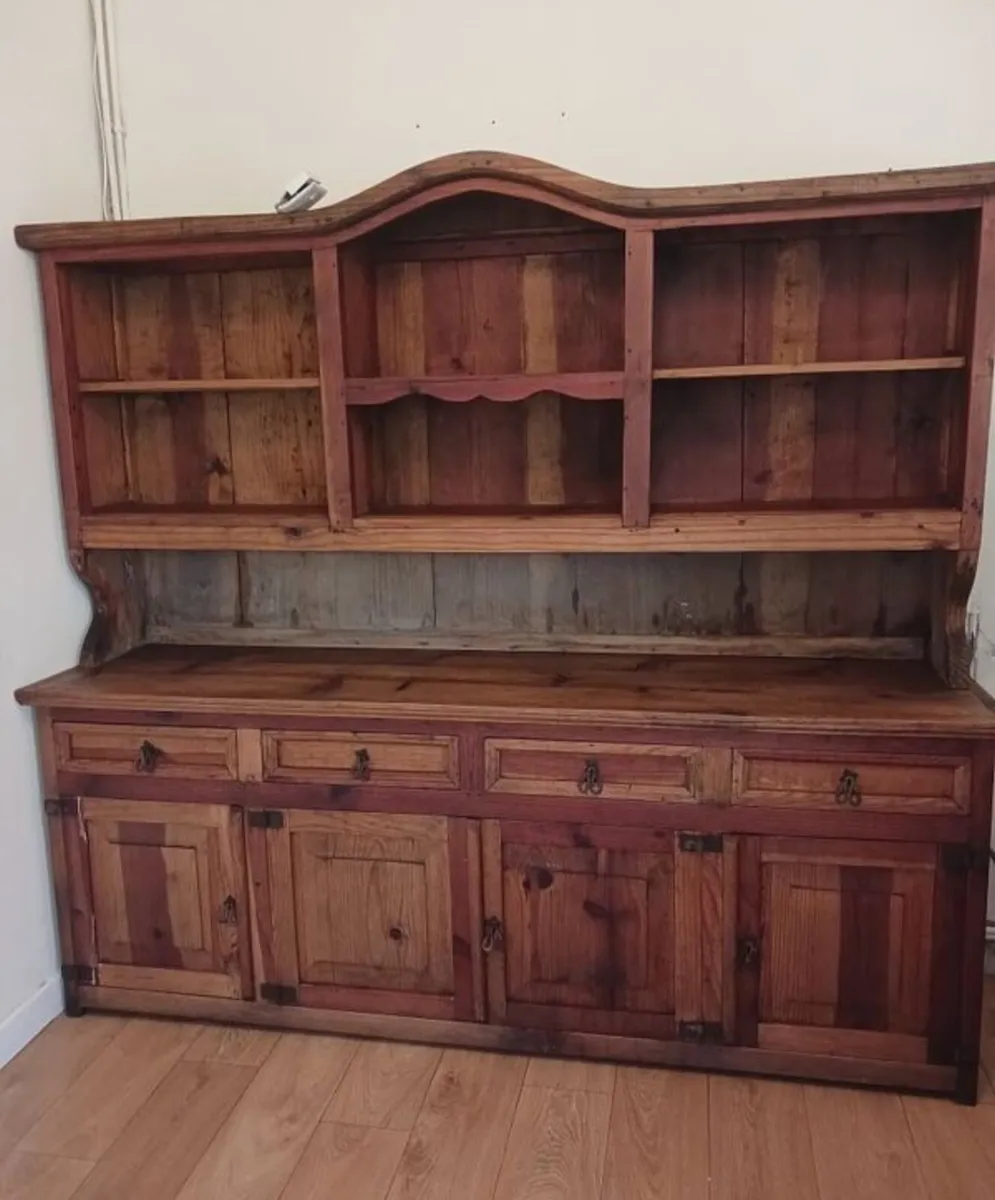 Mexican pine dresser - Image 1