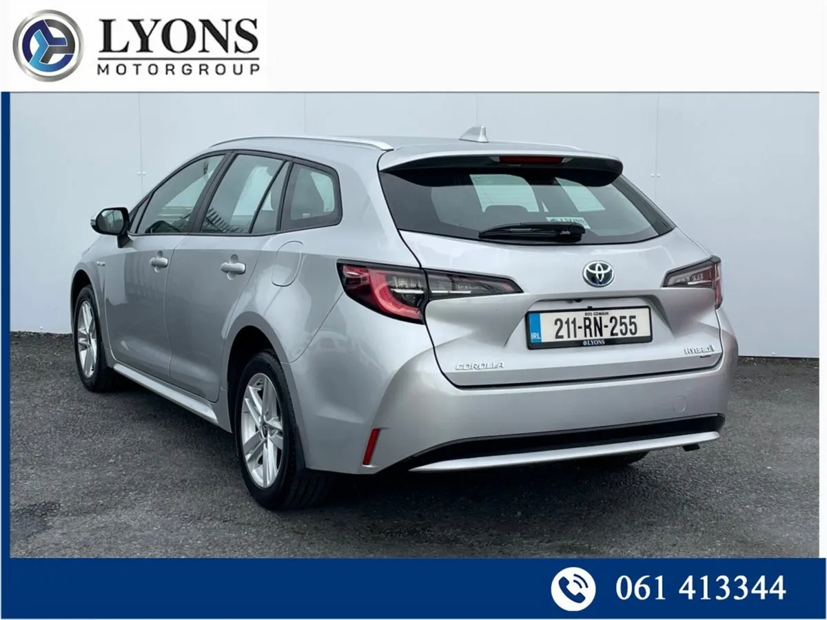 Toyota Corolla 1.8 Hybrid Luna Saloon, €48.75 PER - Image 2