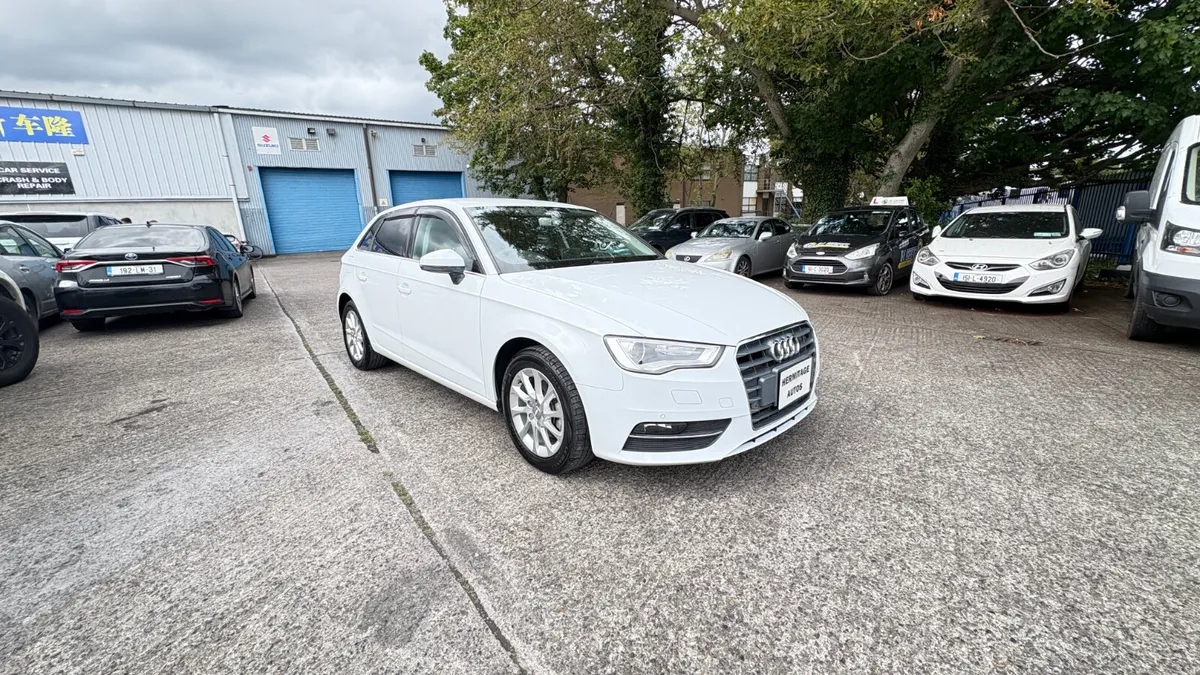 Audi A3 1.4 TFSI Sportsback S-Tronic 2016 - Image 3