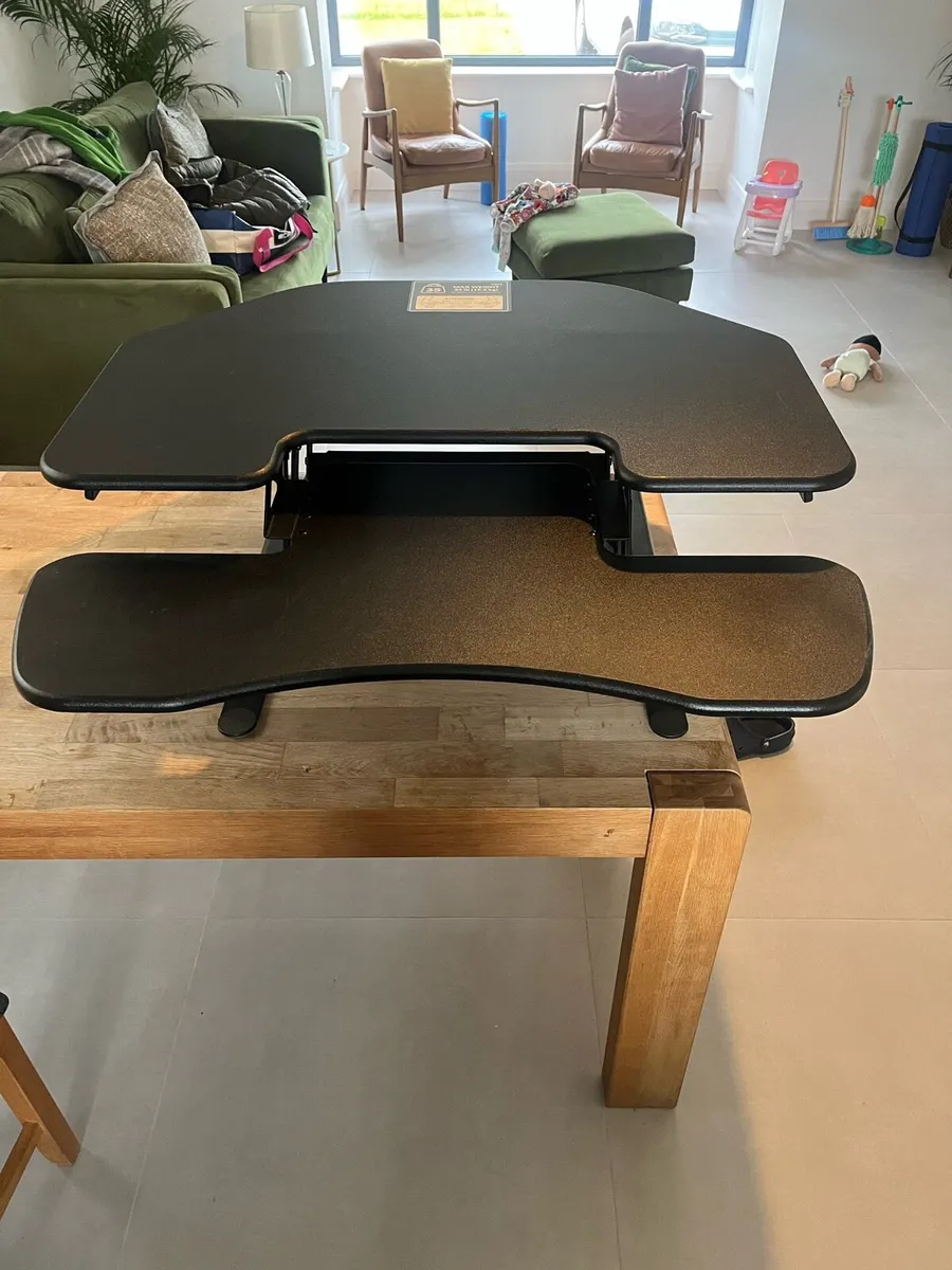 Standing desk converter (VariDesk) - Image 4