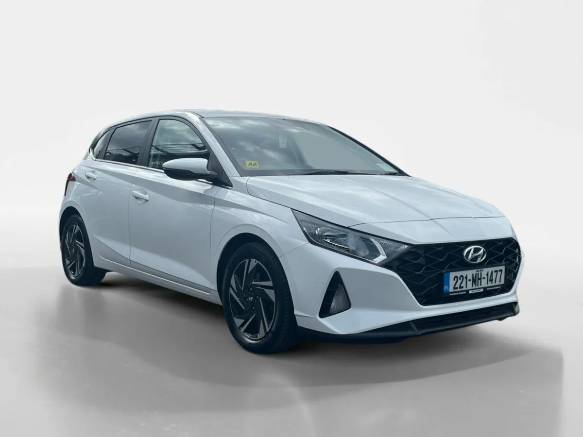 Hyundai i20 1.0 Deluxe Plus Auto - Image 1