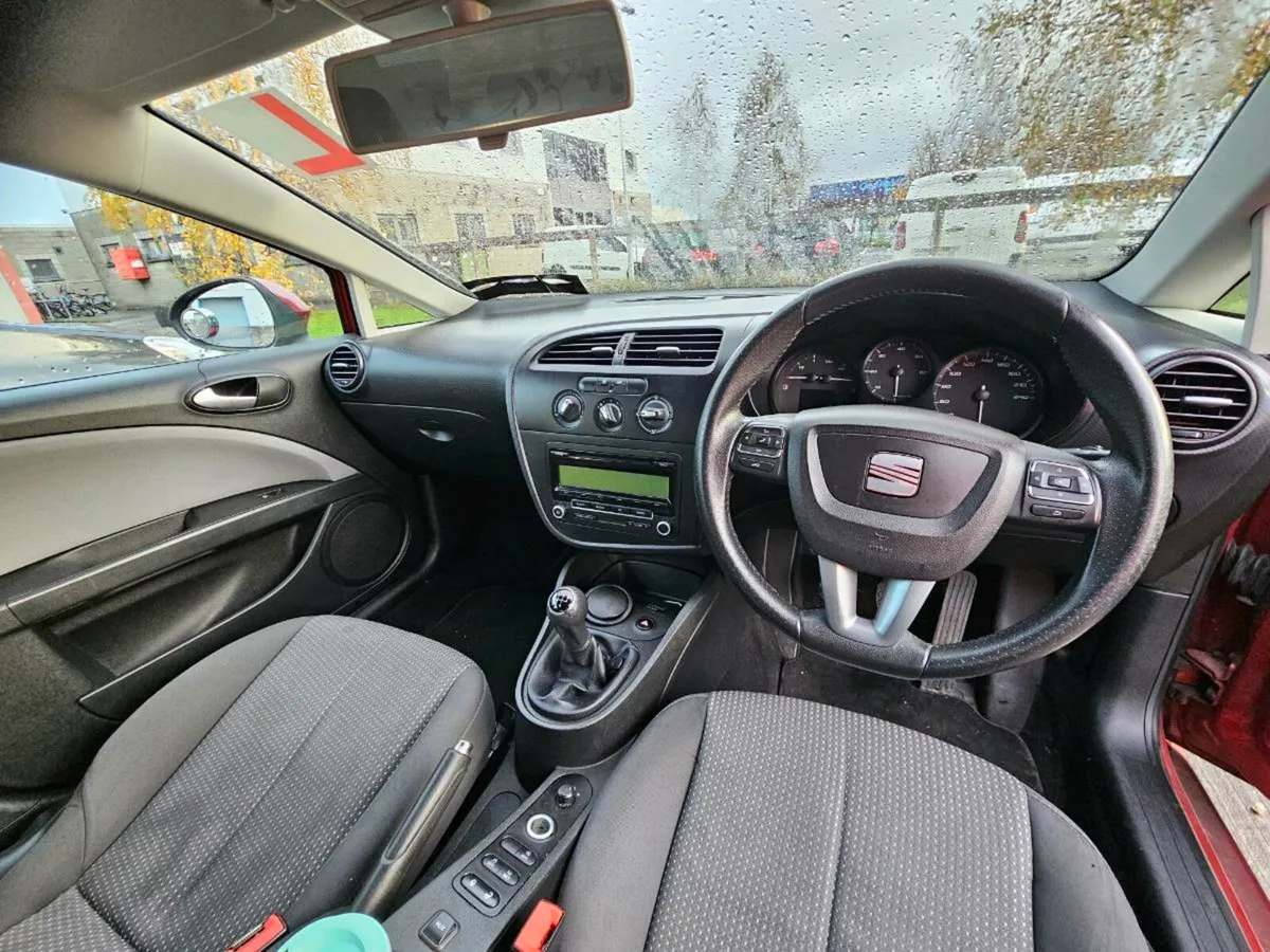 2011 1.6 Diesel Seat Leon - Image 4