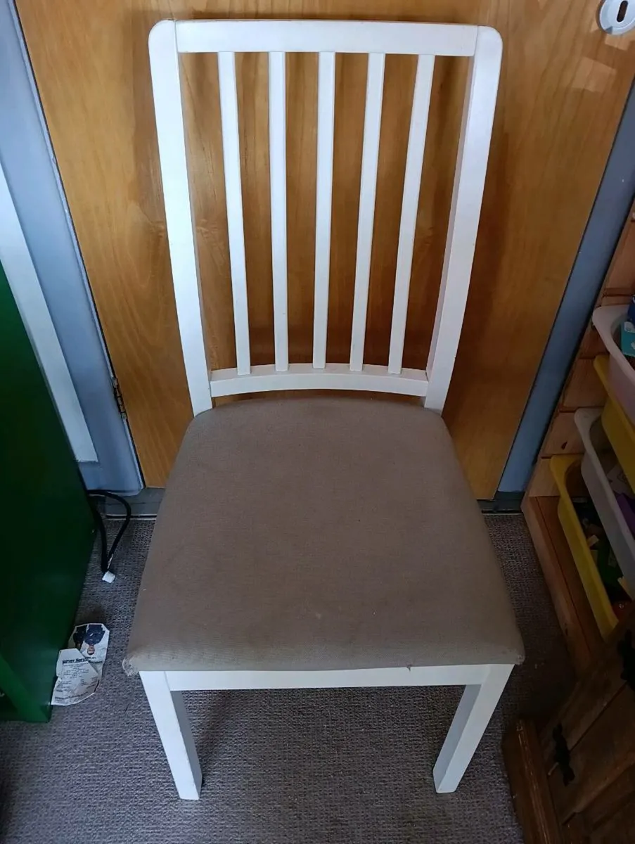 Kitchen chairs - Image 3