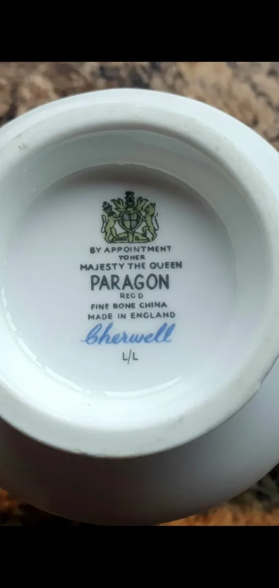 Vintage Paragon China Tea/Coffee Set - Image 2