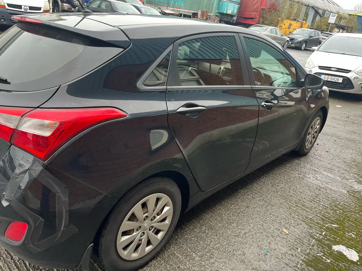 Hyundai i30 2015 * NCT JUST PASSED 11/26* - Image 3
