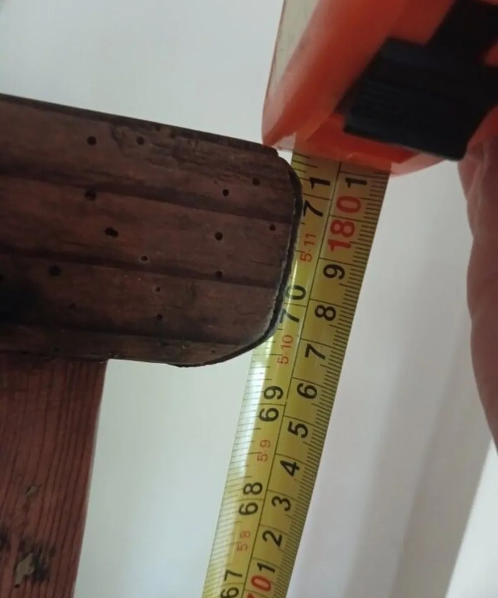 Mexican pine dresser - Image 3