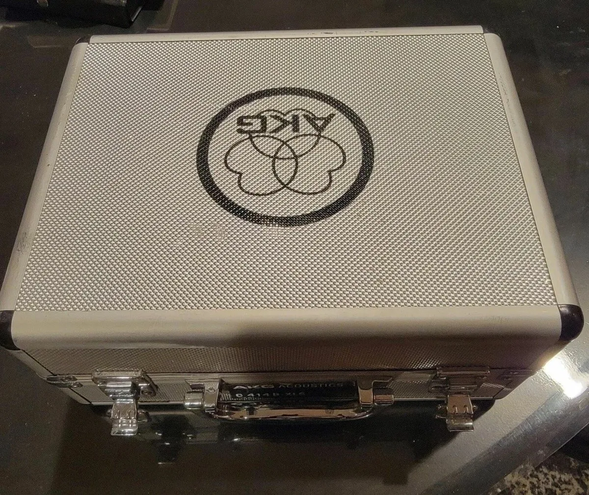 AKG C 414 B XLS Condenser Multipattern Microphone - Image 4