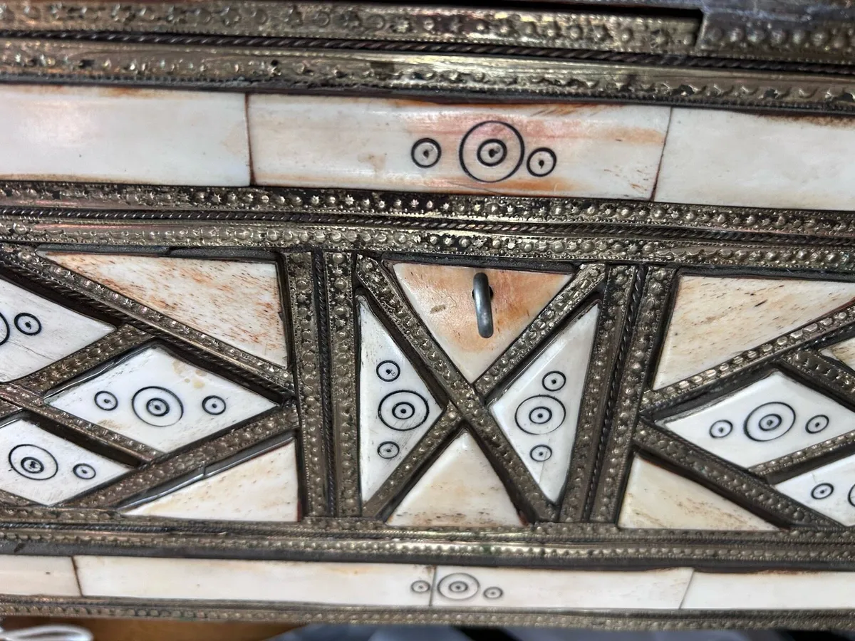 Little Chest - Image 3