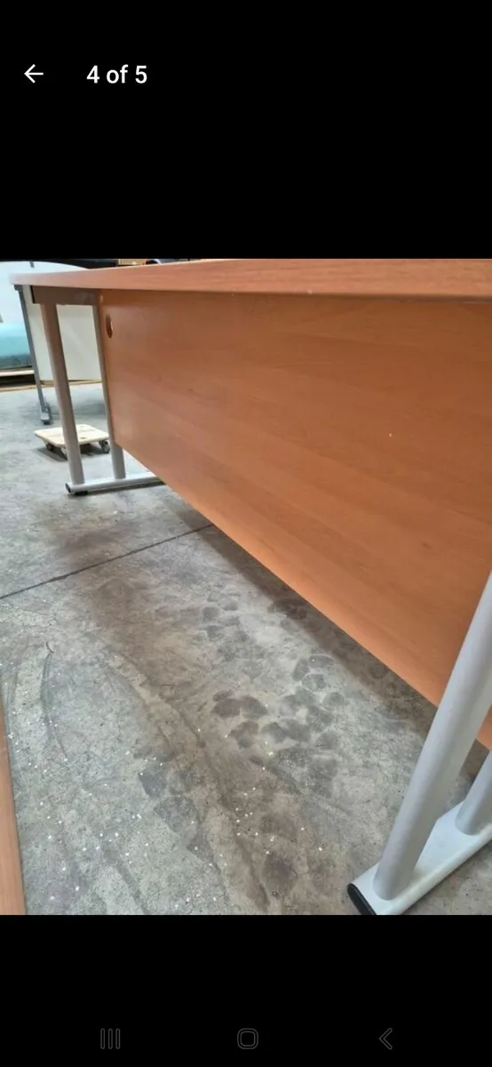 Office desk - Image 3