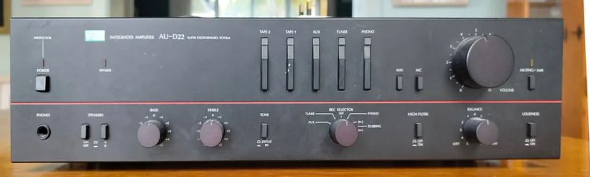Sansui amplifier - Image 1