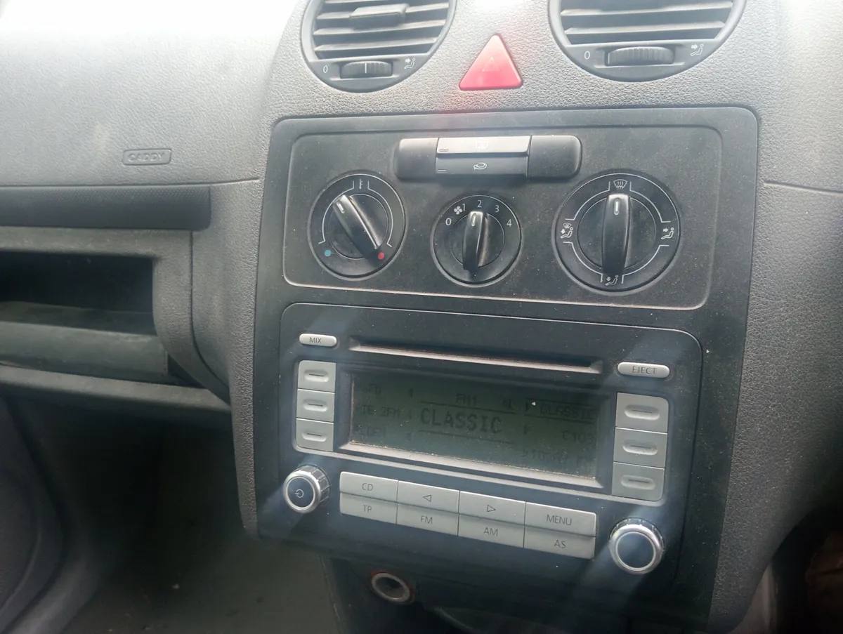 Volkswagen Caddy 2006 - Image 3