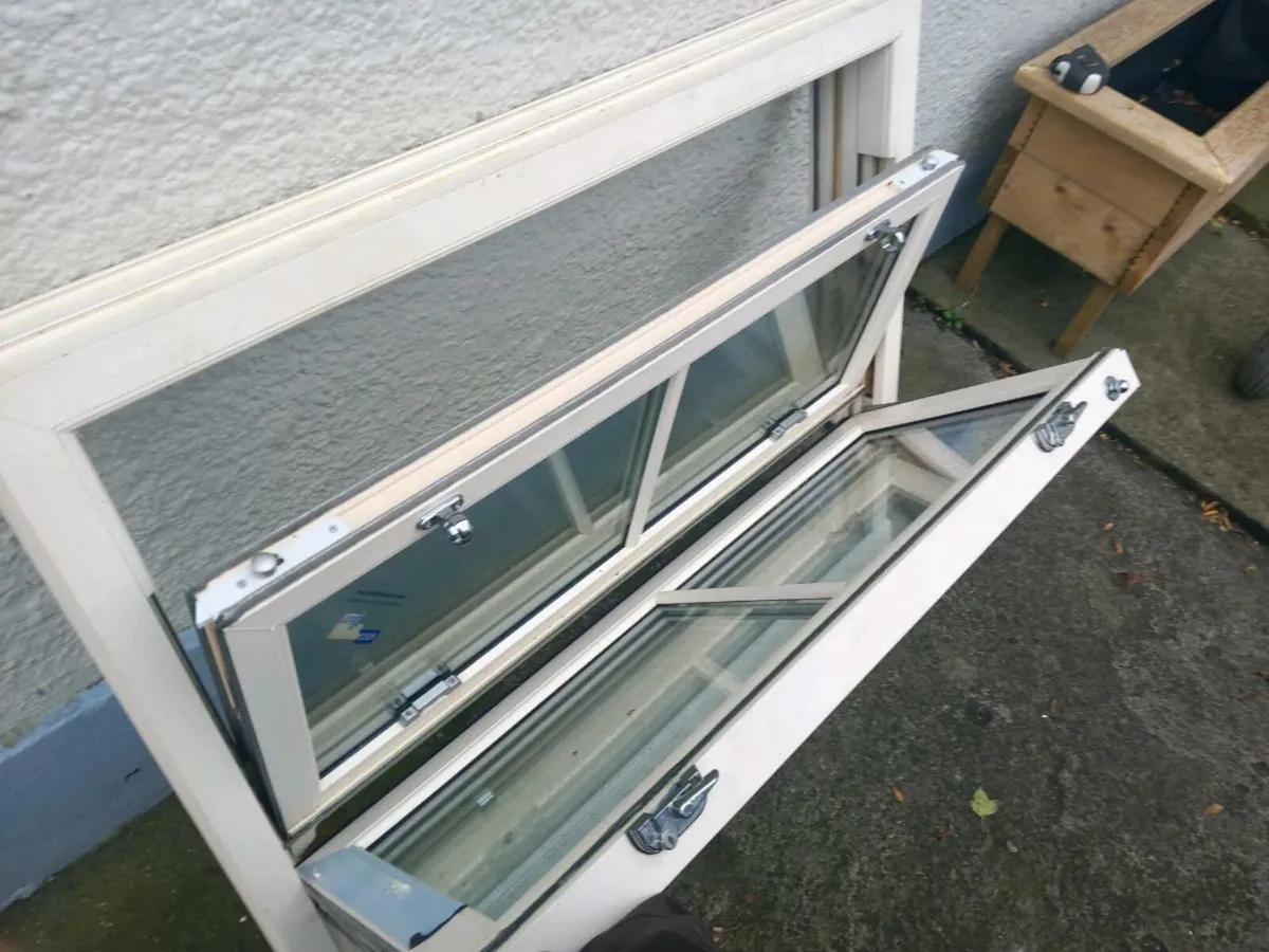Sash window for sale - Image 3