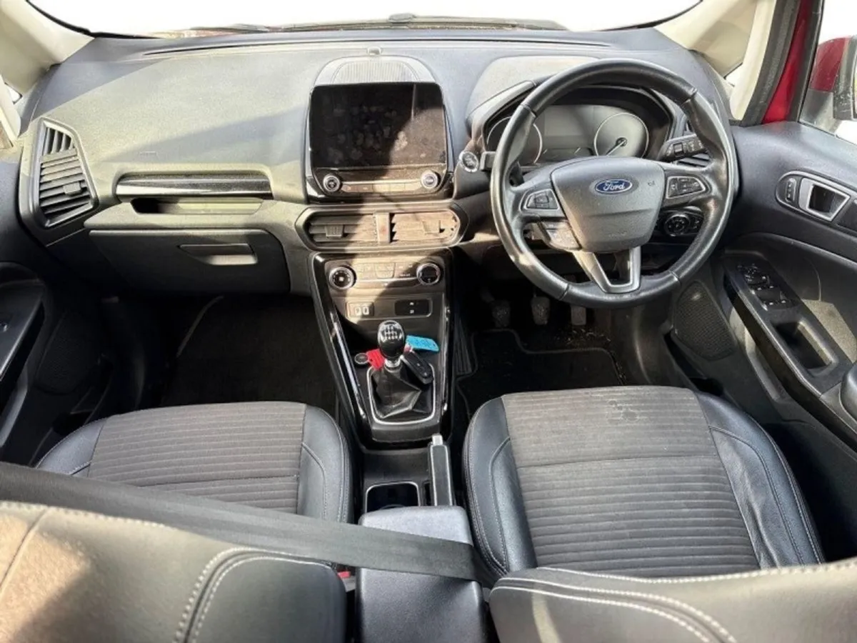 Ford EcoSport 1.5 Tdci 100PS Titanium - Image 2