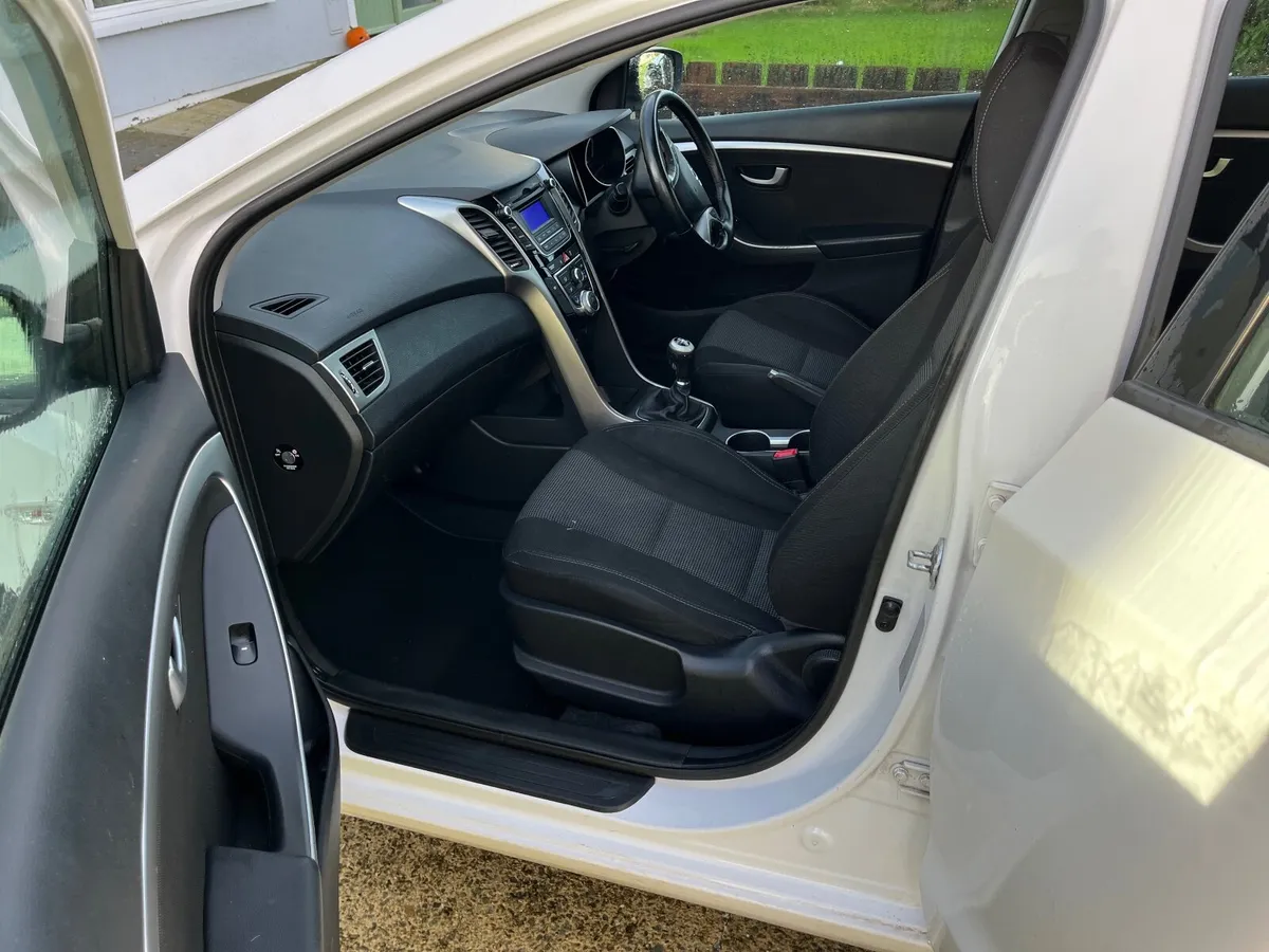 2013 Hyundai i30 - Image 3