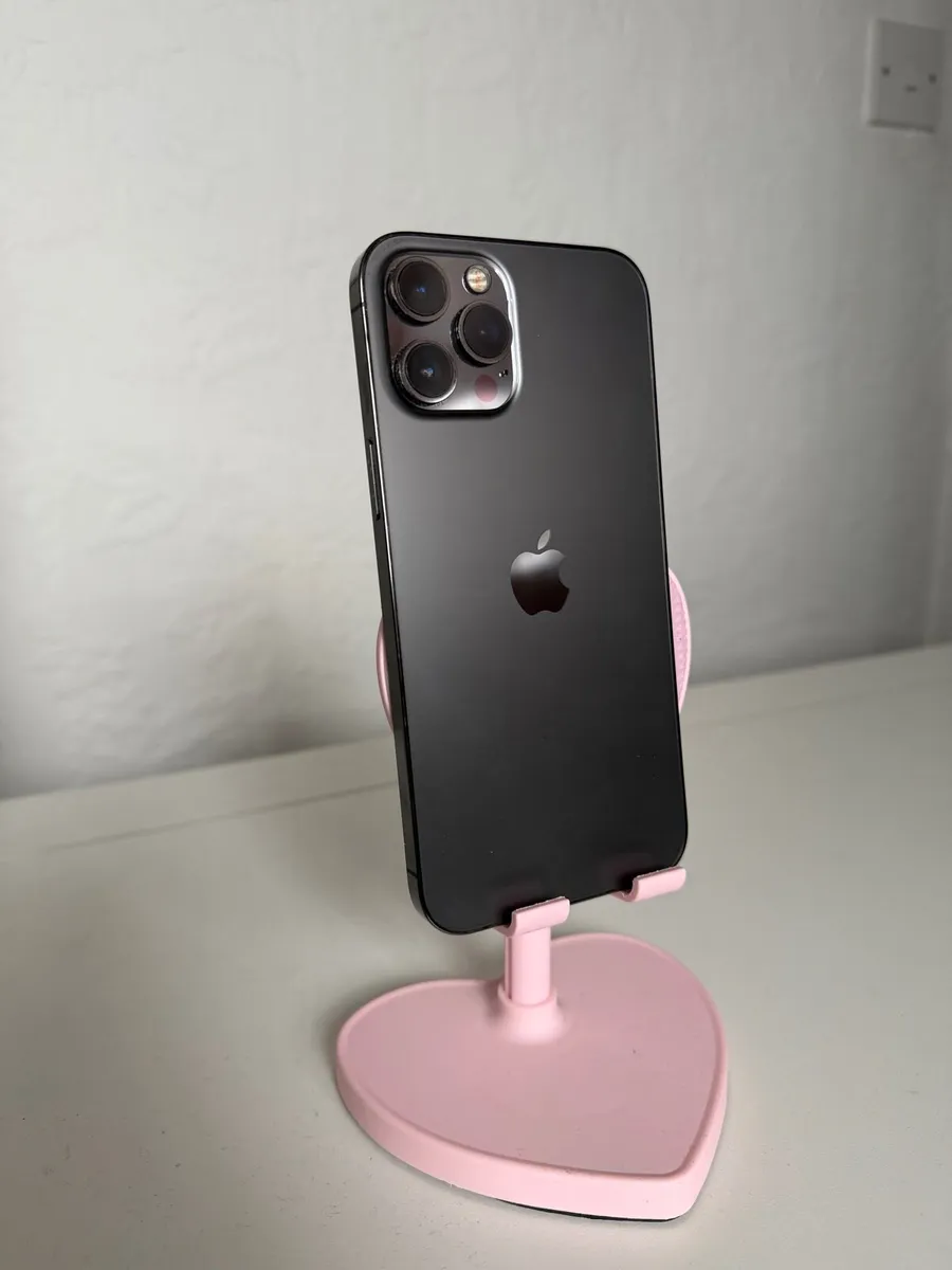 iPhone 12 Pro Max - Image 2