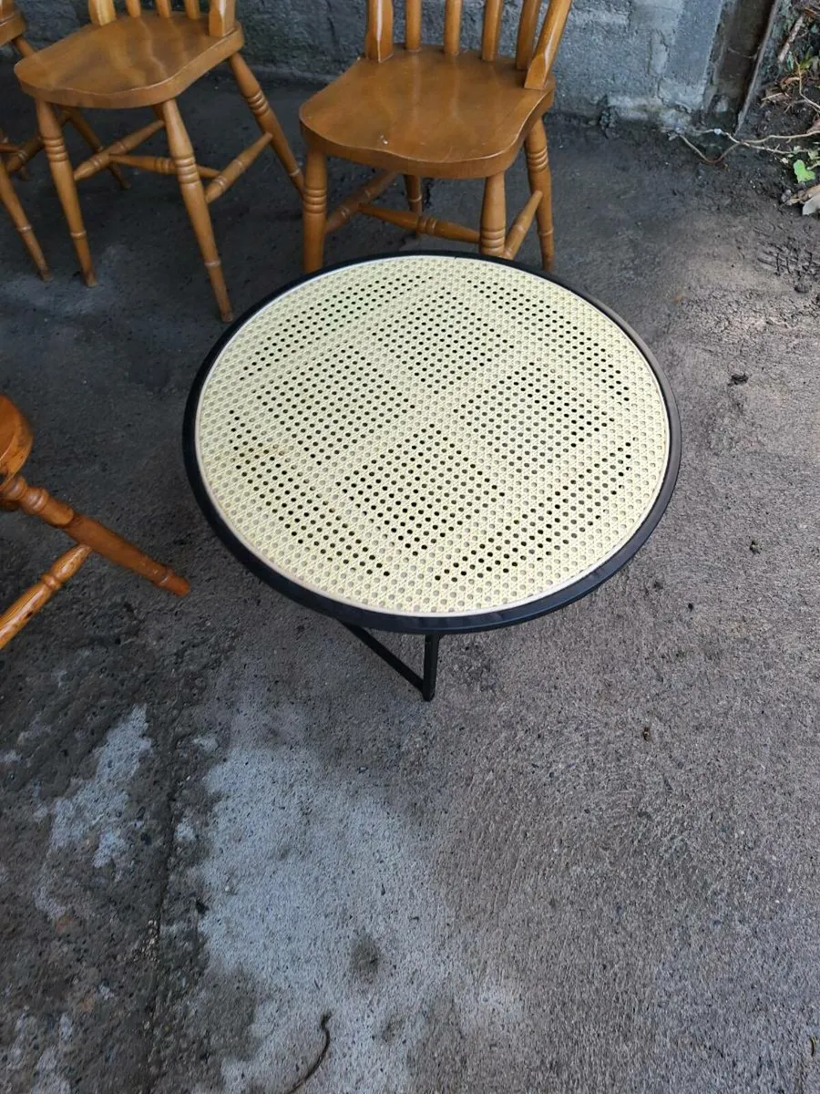 Small coffee table - Image 2