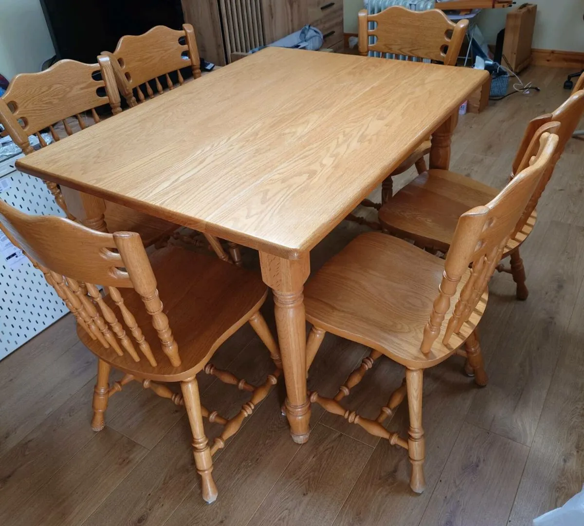 Dining table & chairs - Image 2