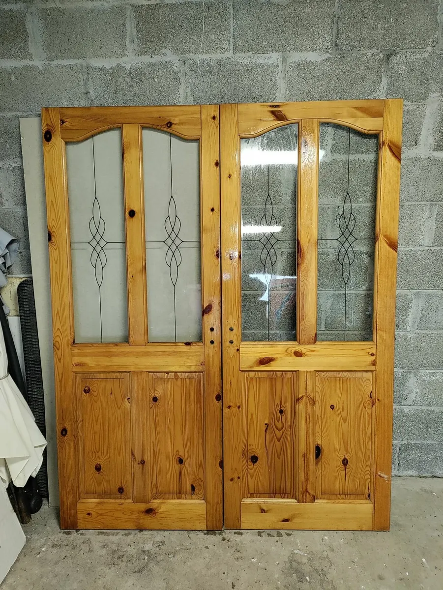 Solid internal double doors - Image 3