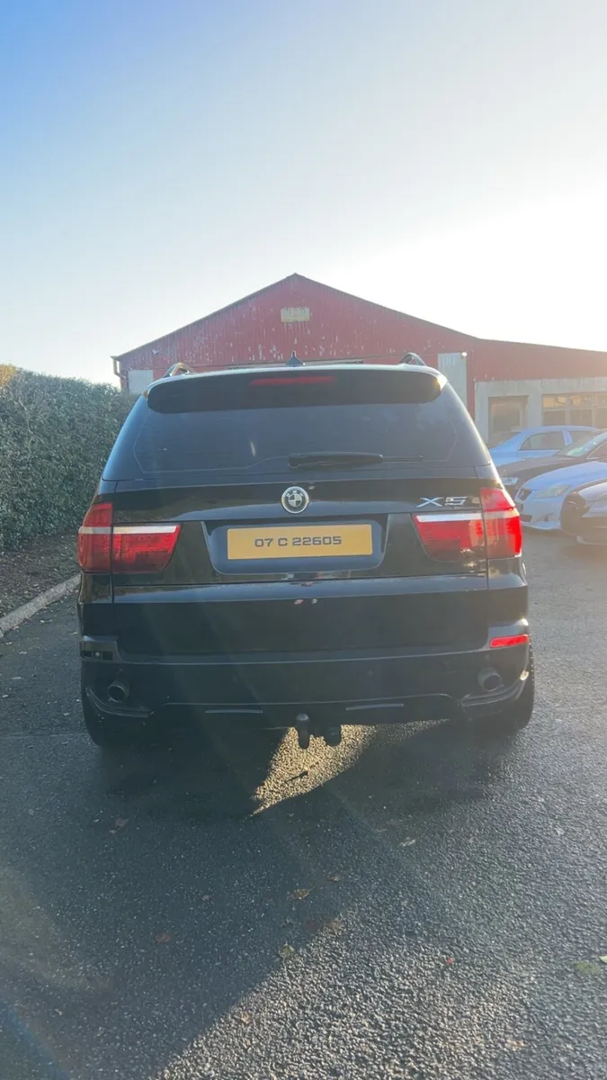 E70 X5 - Image 3