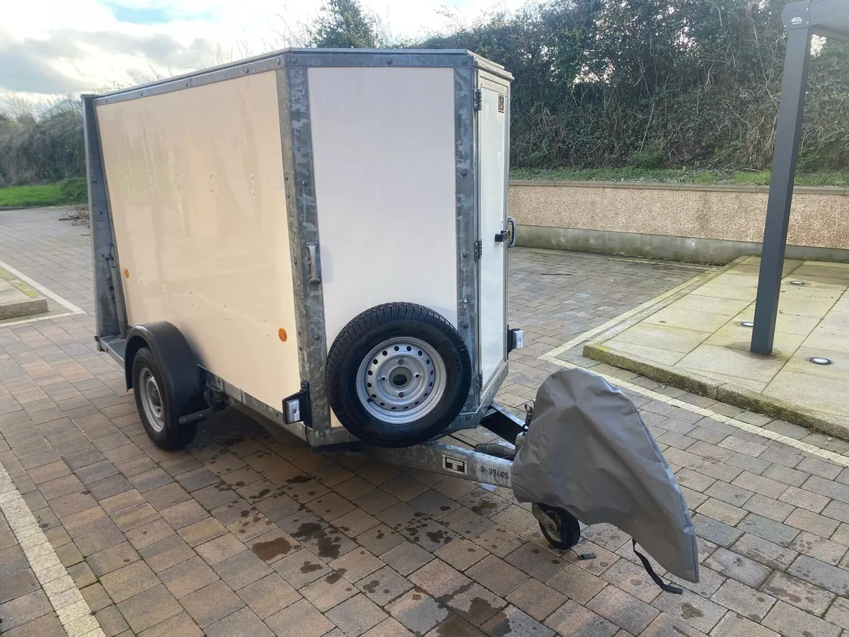 Ifor williams bv84 box trailer - Image 4