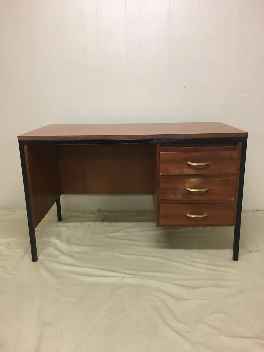 Study/Office Desk - Image 1