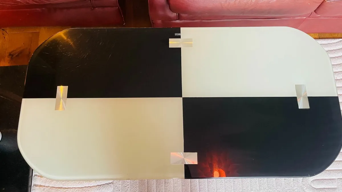 Glass coffee table - Image 2