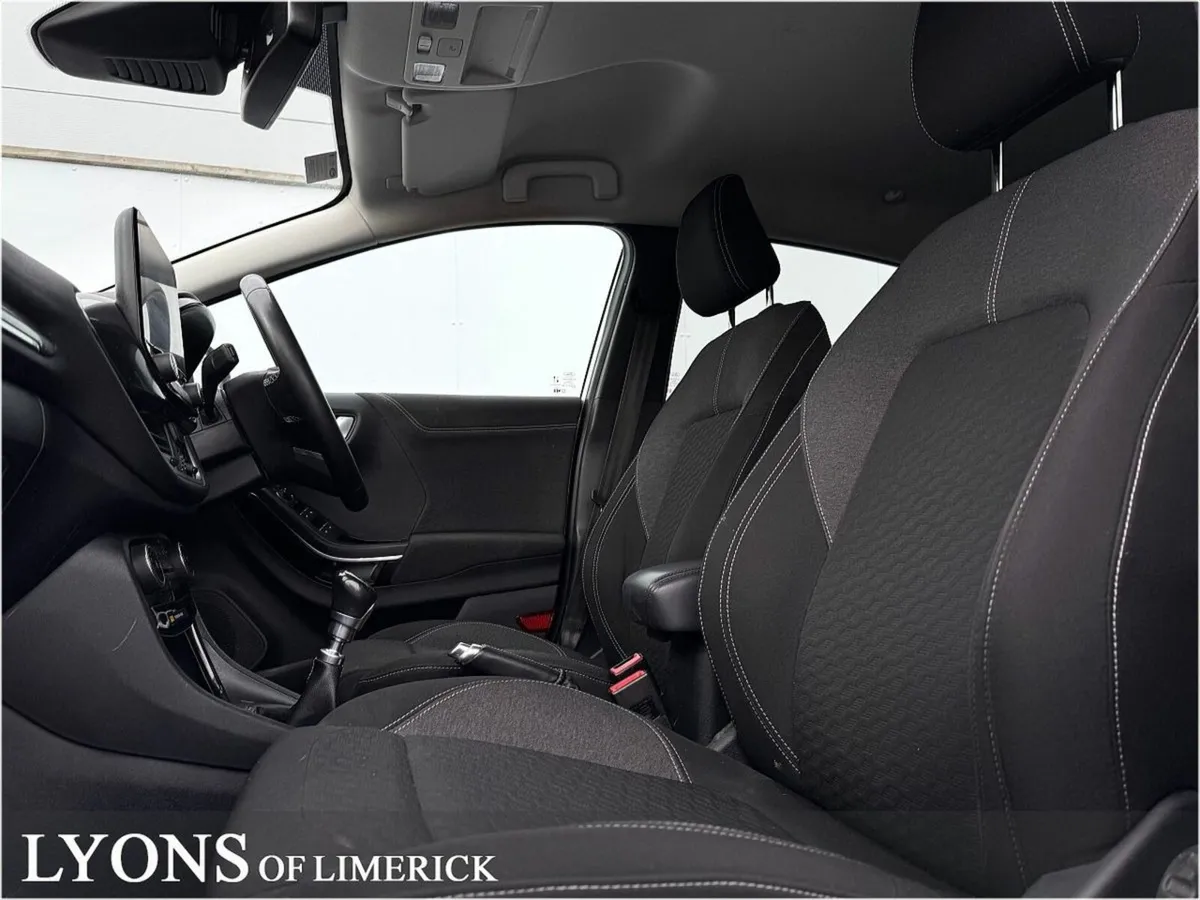 Ford Puma 1.0L EcoBoost Hybrid 125PS Titanium - Image 4