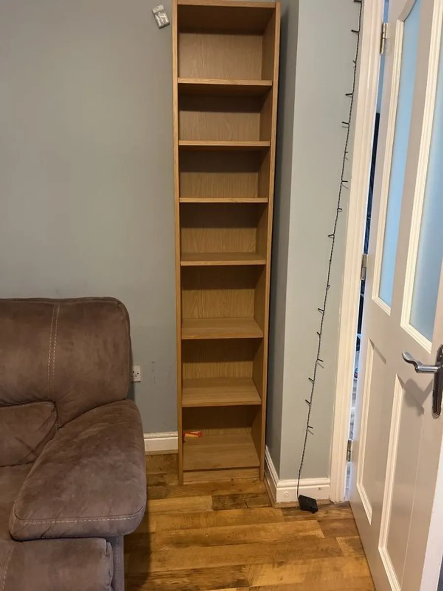 IKEA BIlly bookcase for sale in great condition