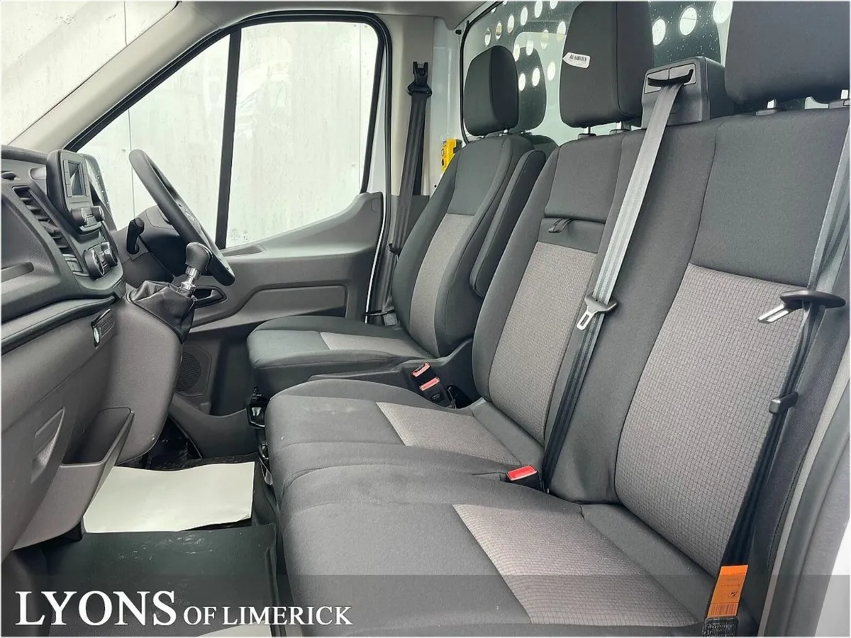 Ford Transit 350, L2H1, Dual wheel, Medium wheel b - Image 4