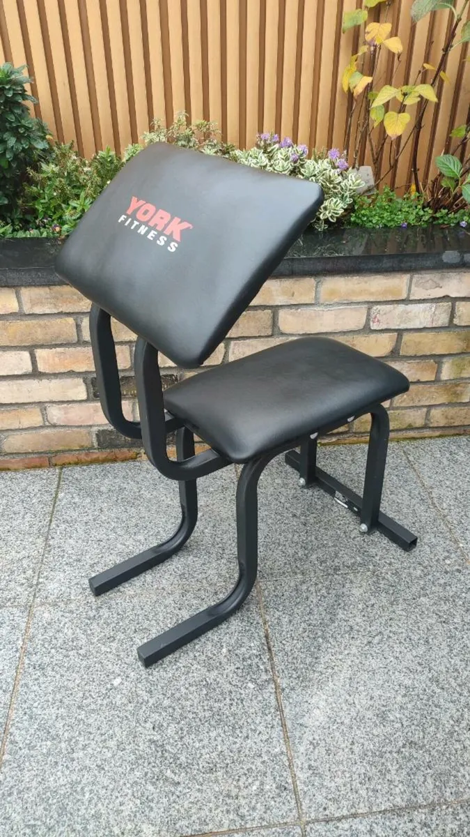 Home gym equipment - Image 1