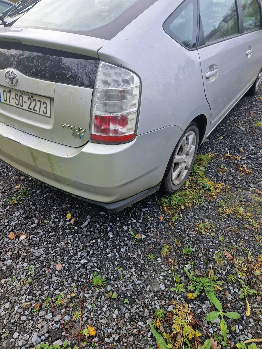 Toyota Prius 2007 - Image 2