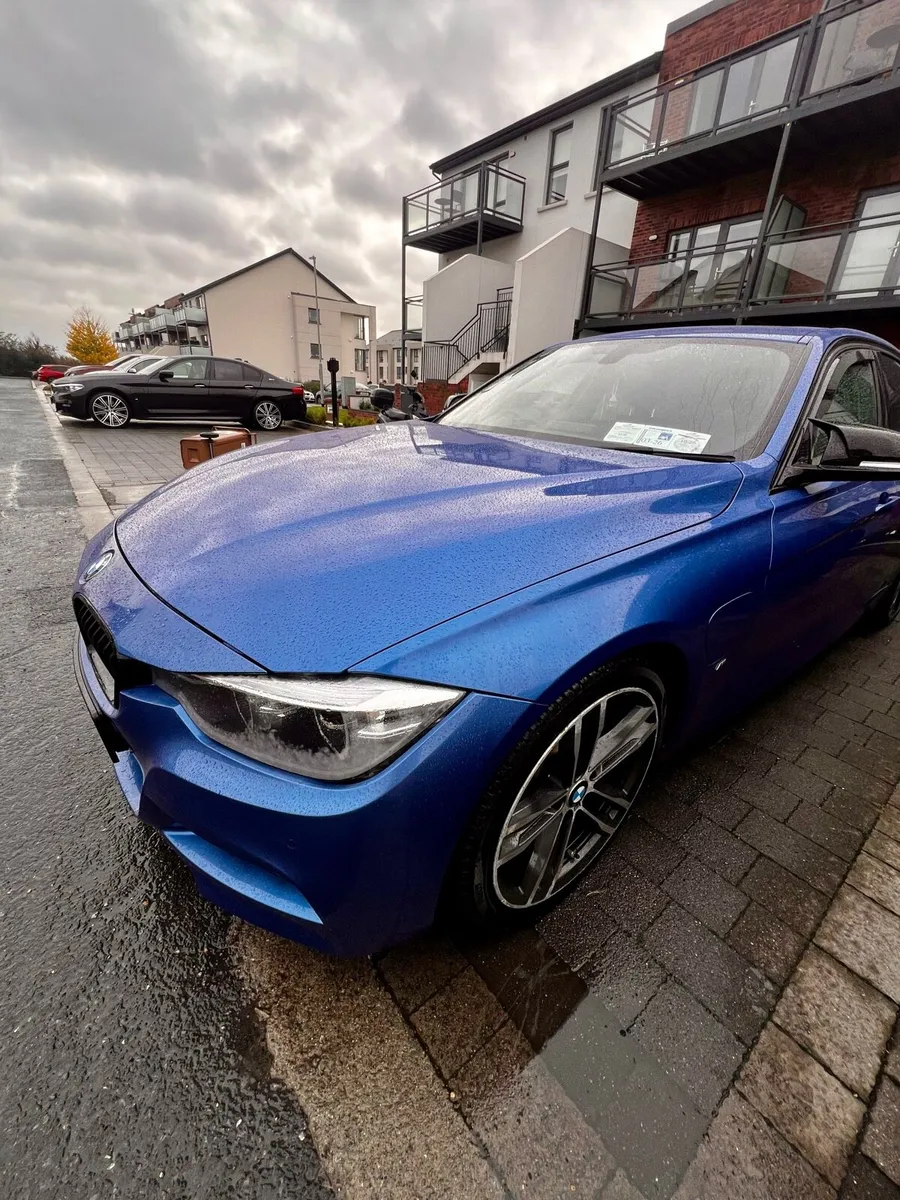 BMW 330e M Sport+ Shadow Edition Sunroof - Image 1