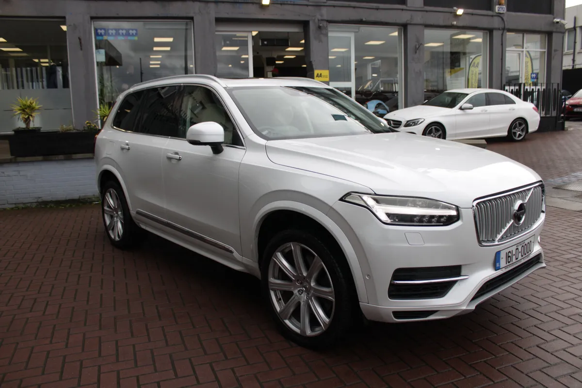 PLUG IN HYBRID INSCRIPTION 7  SEATER AUTO - Image 1