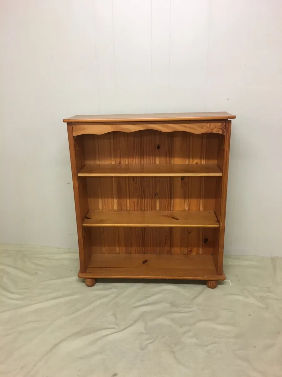 Bookcase - Image 1