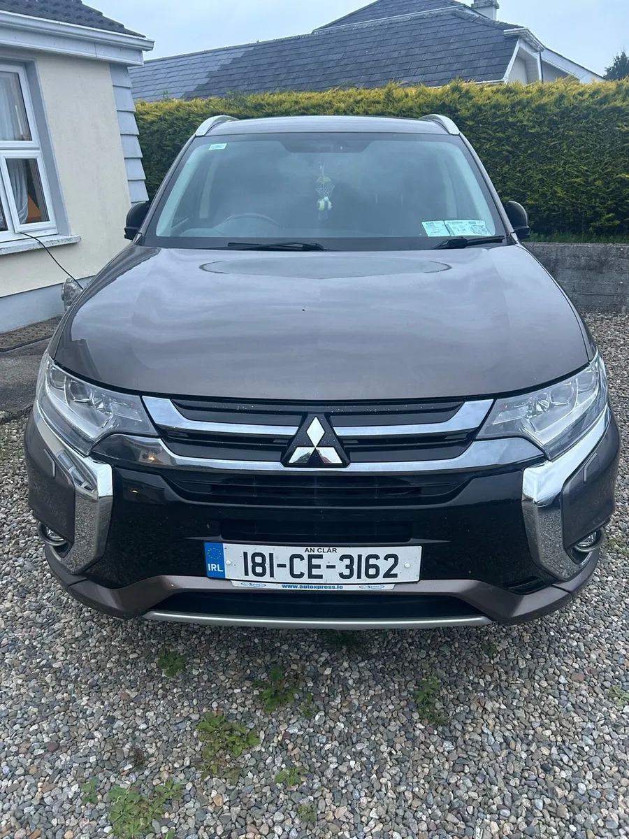 MITSUBISHI OUTLANDER AUTOMATIC PLUG IN HYBRID SUV - Image 1