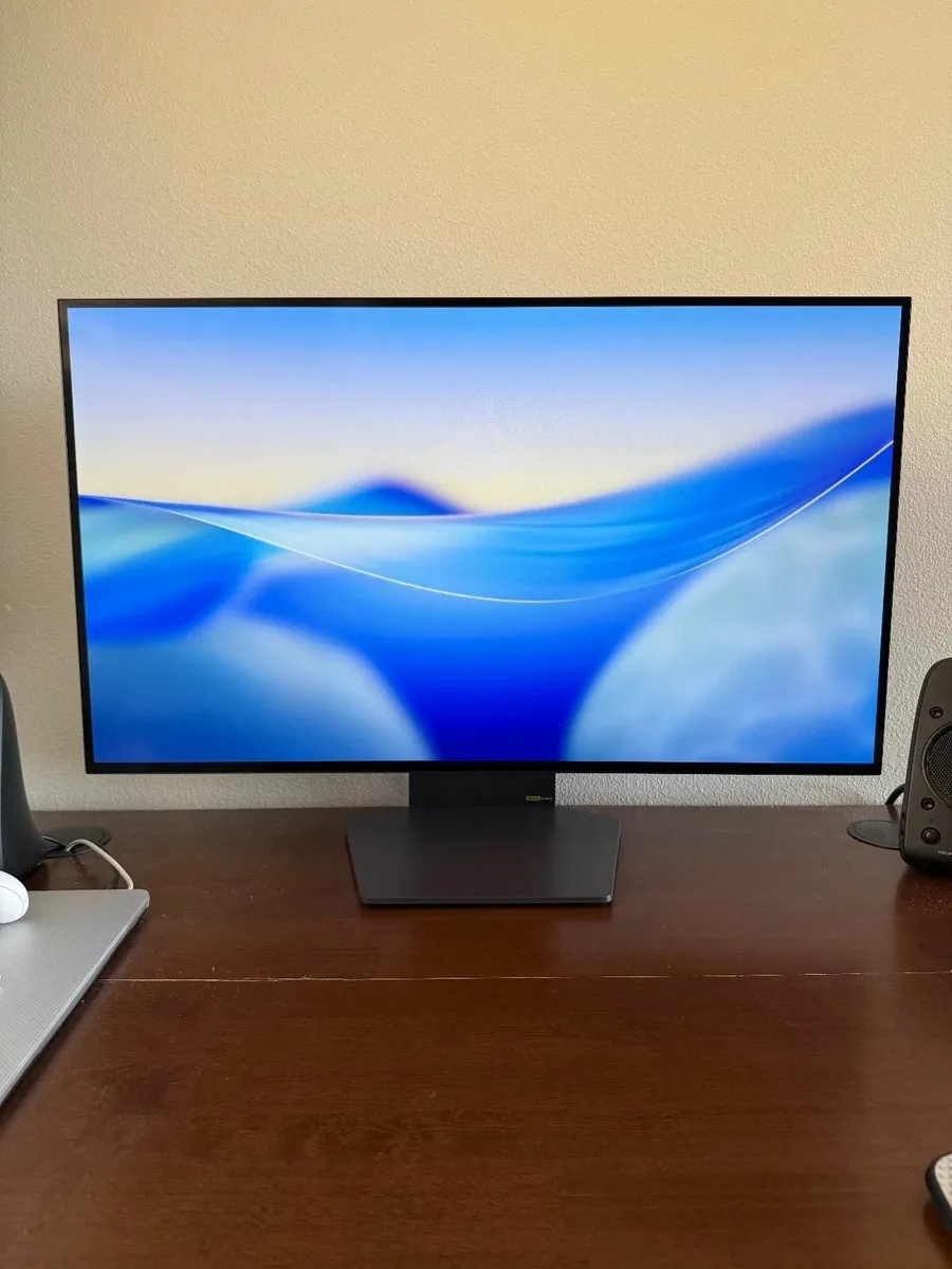 LG UltraGear 32GS95UE-B 32" 16:9 Dual Mode 4K UHD - Image 1