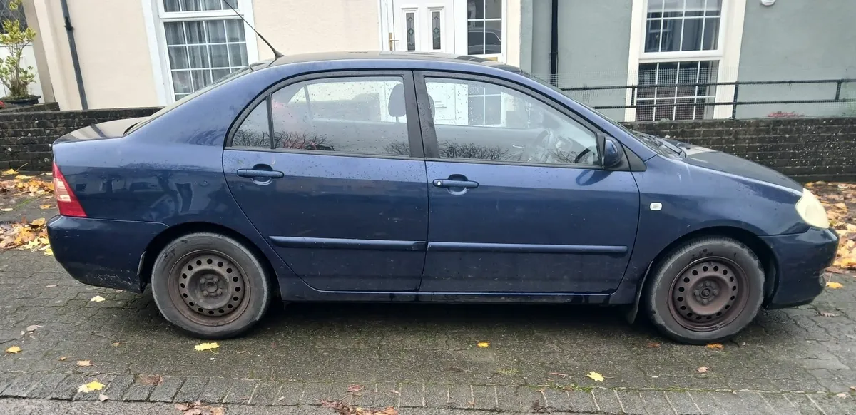Toyota Corolla 2005 - Image 3