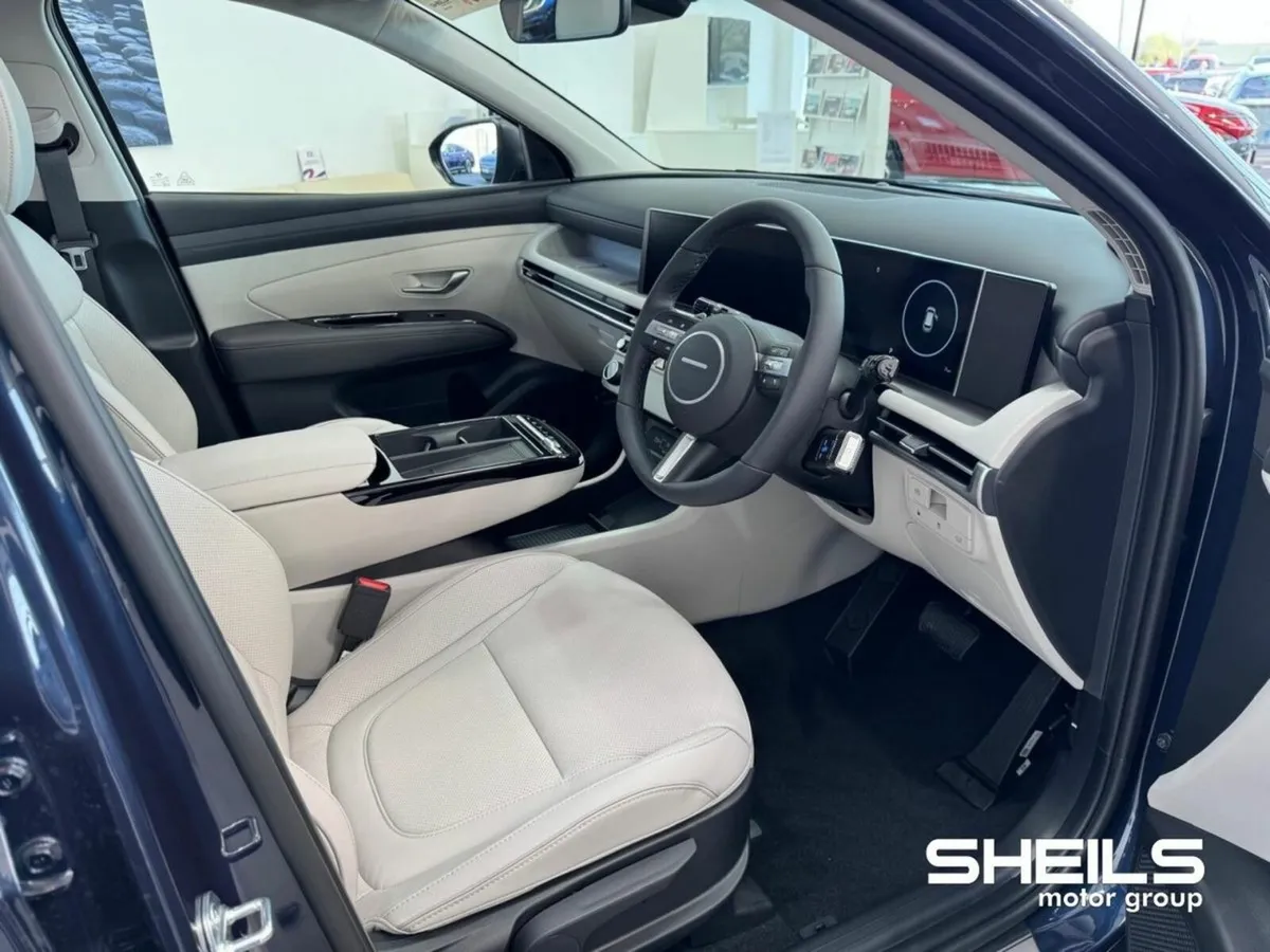 Hyundai Tucson Platinum W/Sunroof PHEV New in Stoc - Image 3