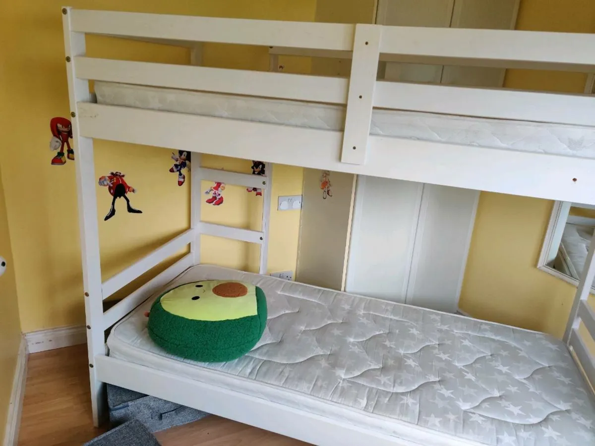 Bunkbeds - Image 2