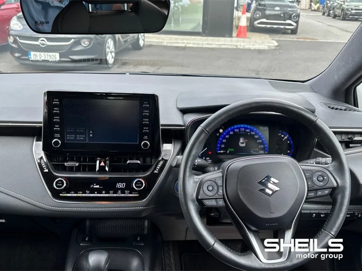Suzuki Swace Swace 1.8 Hybrid SZ-T CVT - Image 3