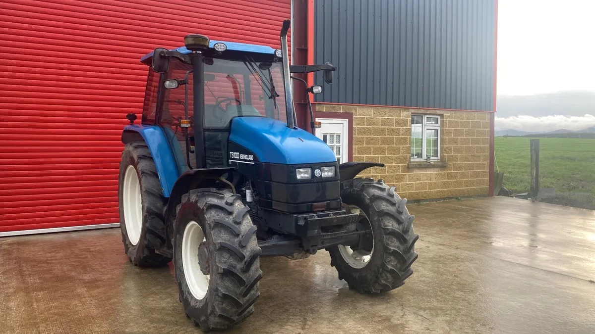 New Holland TS 100 - Image 1