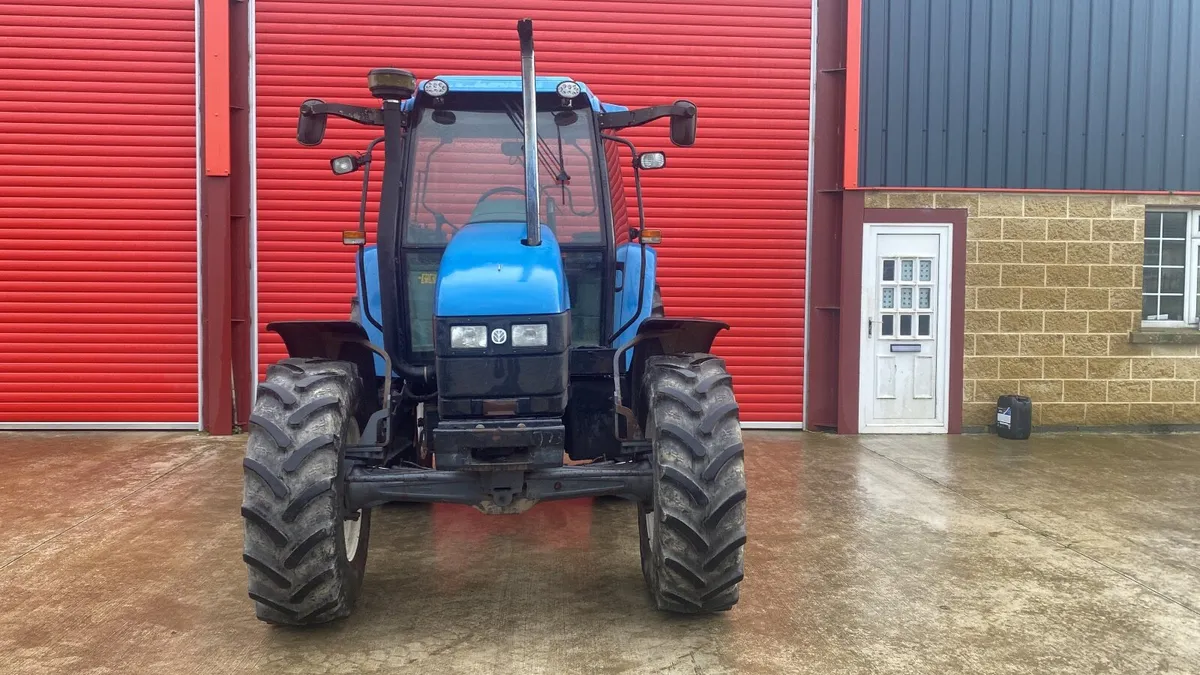 New Holland TS 100 - Image 3