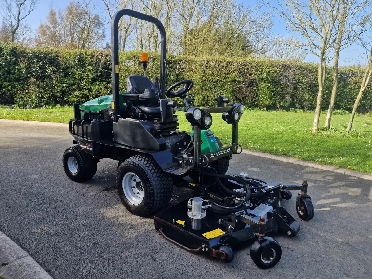 2019 Ransomes ride on mower lawnmower - Image 1