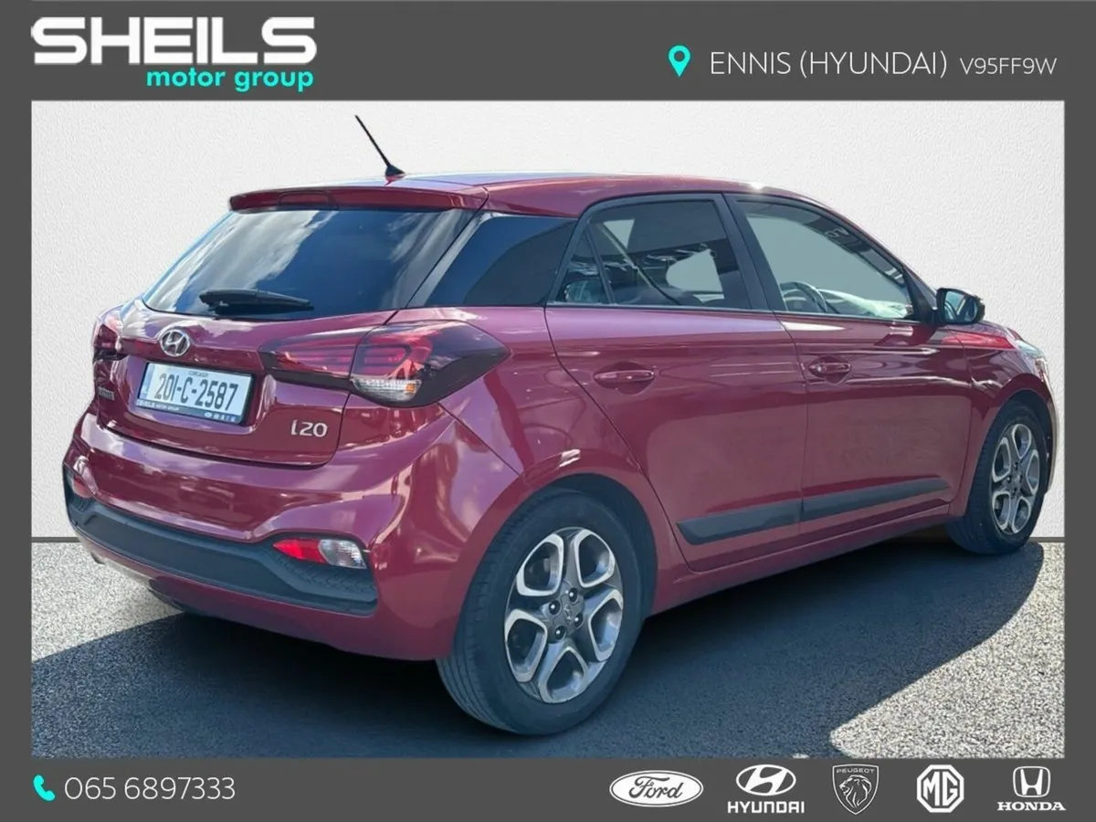 Hyundai i20 1.2 Deluxe - Image 2