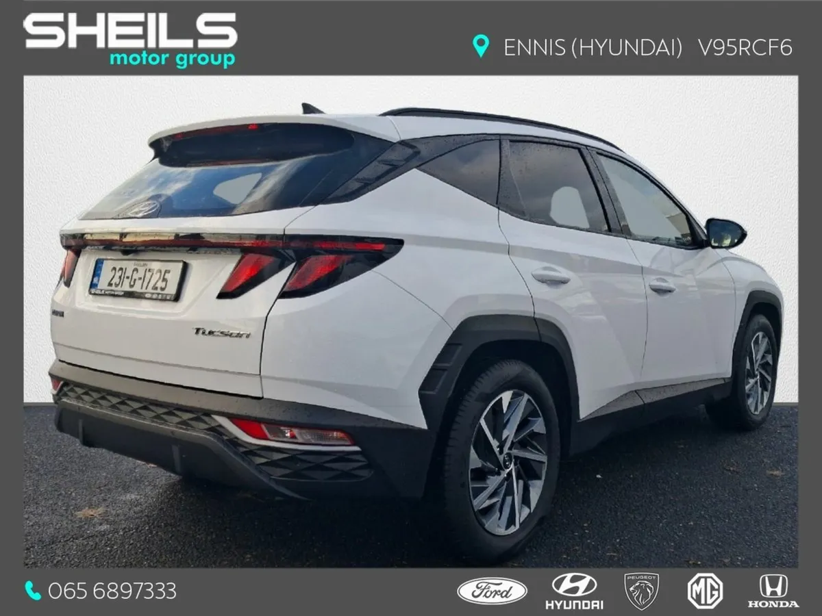 Hyundai Tucson 2WD Executive - Image 2