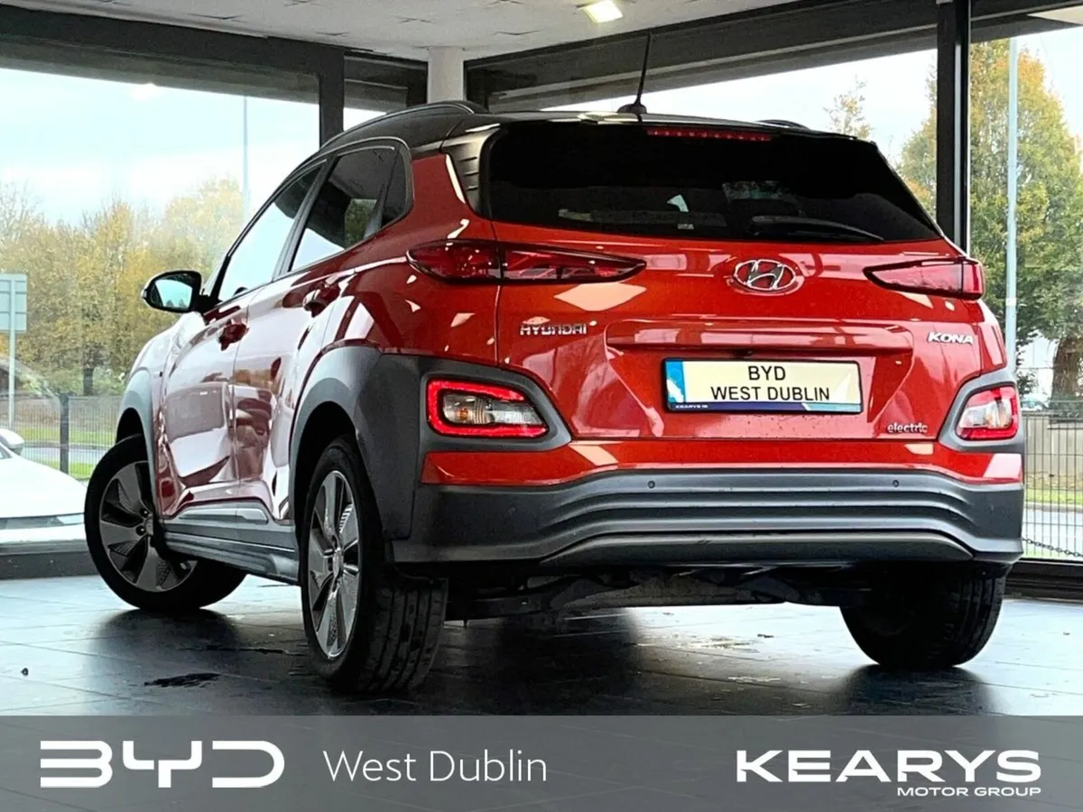 Hyundai KONA EV 64 kWh Kauai - TOP SPEC - Image 2