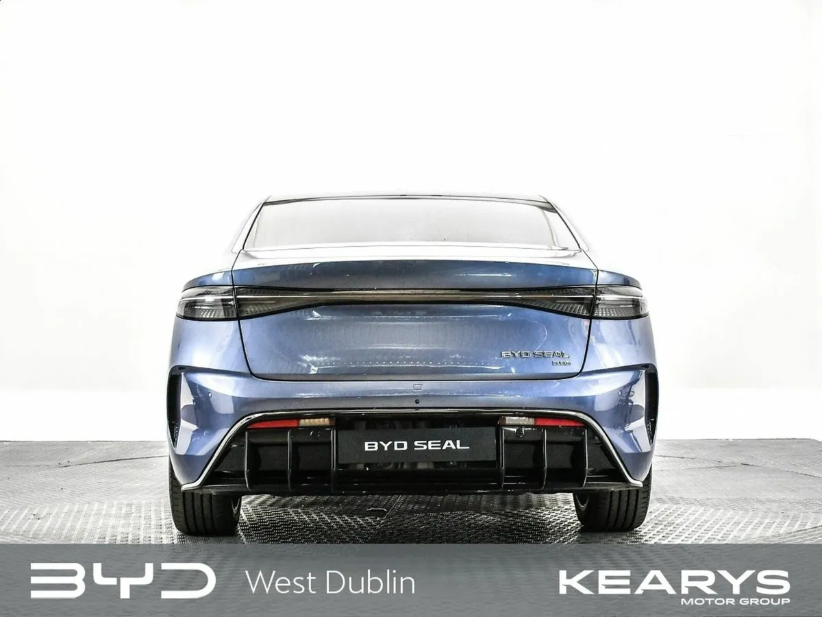 BYD SEAL EXCELLENCE AWD 261 - Image 3