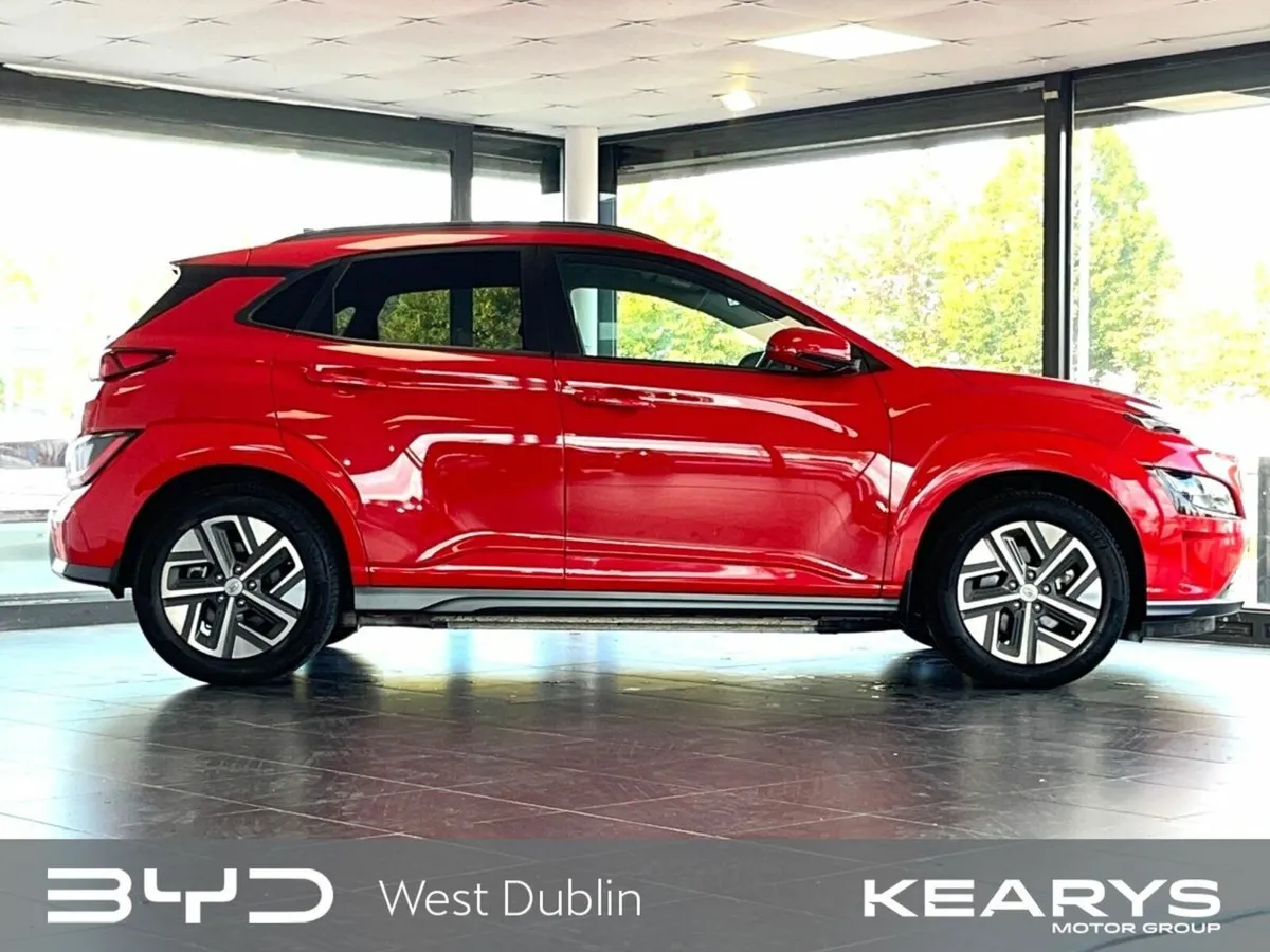 Hyundai KONA Kona EV Premium 39 kWh - Image 3