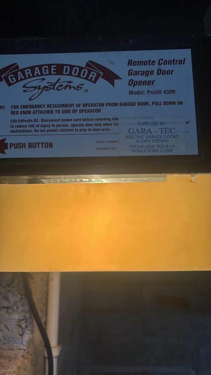 Garage door - Image 3